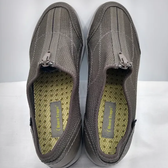 BareTraps Janel Wmns 8.5 Olive Brown Green ComfortSlipOn ZipClosure Loafer