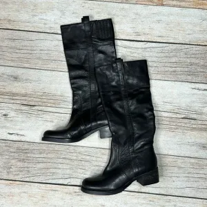 BCBG GENERATION Leather Pull On Boots 6.5