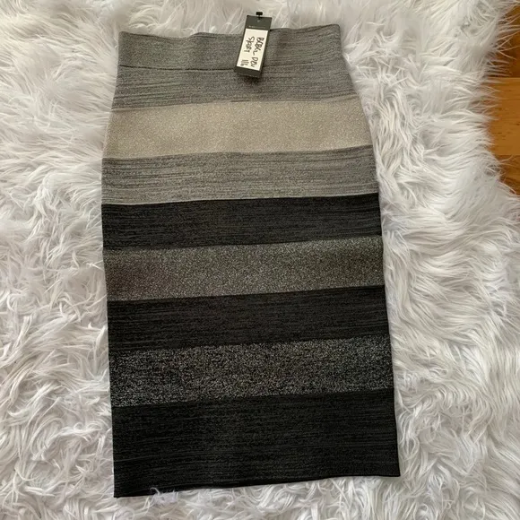 BCBGMaxazria striped pencil skirt