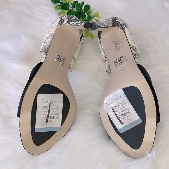 BEAUTIISOLES “Dori” Leather Peep Toe Heels