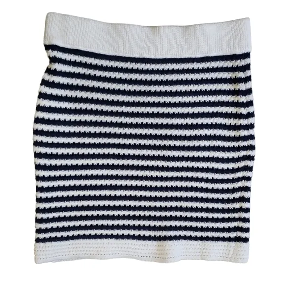 Bebe High Waist Sweater Knit Skirt Size XL