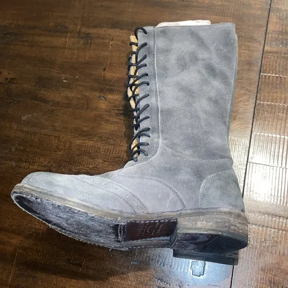 BED STU Goodyear Welt Gray Distressed Leather Lace Up Boots Women’s size 10
