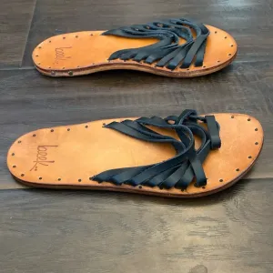 Beek leather adjustable strap sandals women's 6