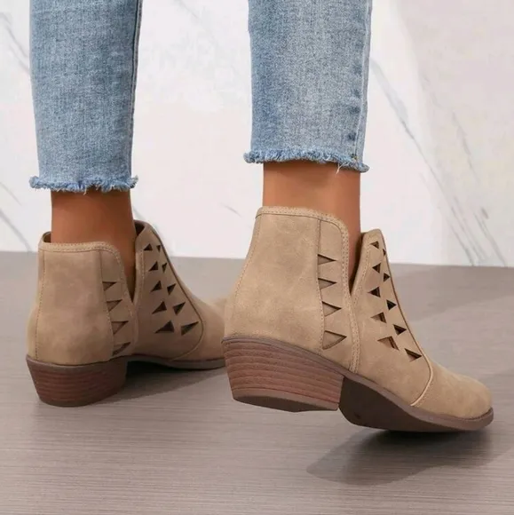 Beige Hollowed-Out Thick Heel Women's Ankle Boots And Short Boots