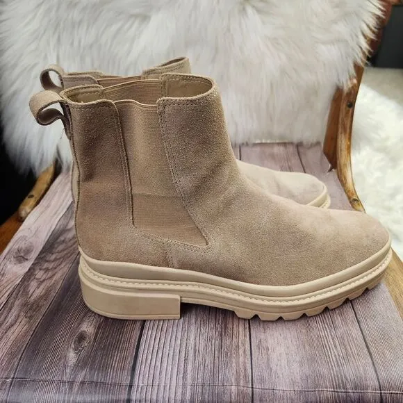 Bernardo Dove Womens Chelsea Sand Tan Pull-on Suede Leather Boots Sz 11