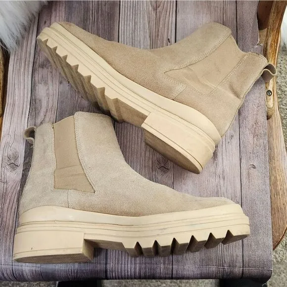 Bernardo Dove Womens Chelsea Sand Tan Pull-on Suede Leather Boots Sz 11