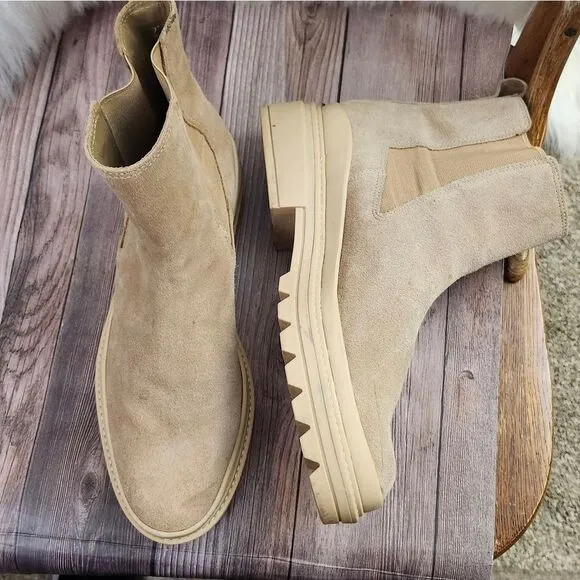 Bernardo Dove Womens Chelsea Sand Tan Pull-on Suede Leather Boots Sz 11