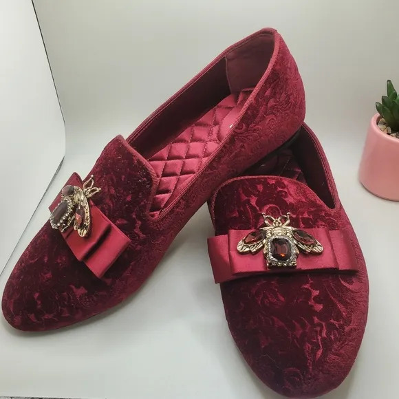 Birdies Starling Flat In Wine Embossed Velvet Bee Loafers Womens Size 10.5