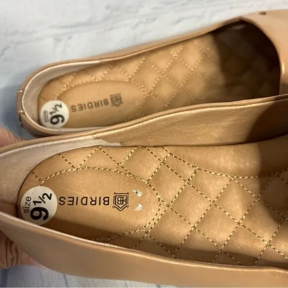 Birdies taupe supple leather slip on loafer flats size 9.5 NEW