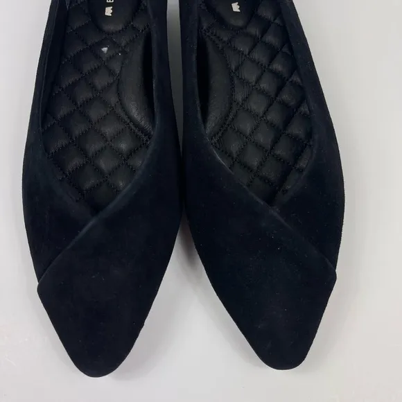 BIRDIES The Goldfinch Black Pointed Flats Shoe Suede Womens 6 Slip On Non Slip