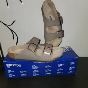 Birkenstock Arizona Kids Shearling Gray Taupe Sandal