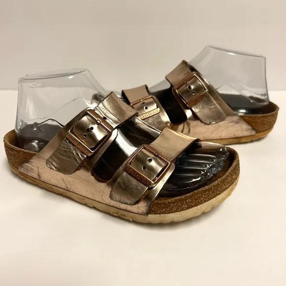 Birkenstock Arizona Sandals 37 US 6/6.5 Soft Footbed Metallic Copper Leather