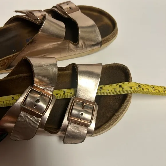 Birkenstock Arizona Sandals 37 US 6/6.5 Soft Footbed Metallic Copper Leather