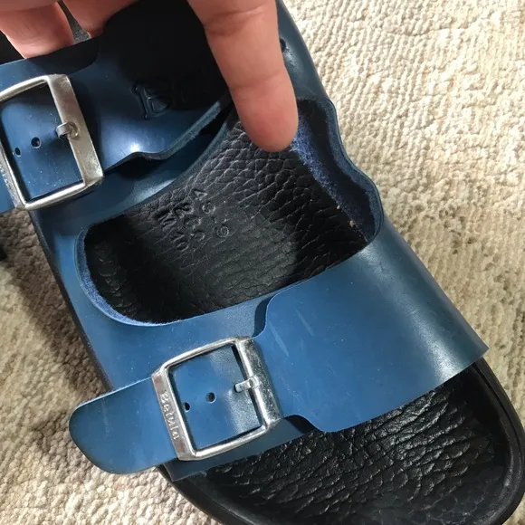 Birkenstock Betula Two Strap Rubber Sandals Men’s Size 40