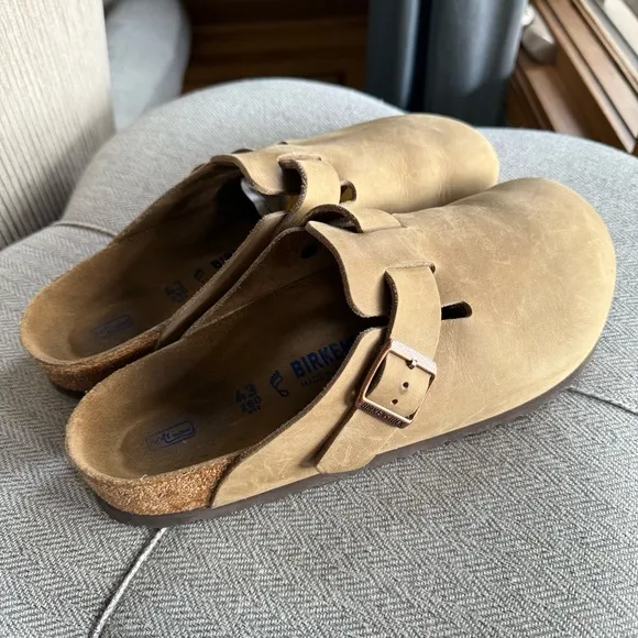 Birkenstock Boston Leather Sandals