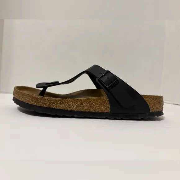 Birkenstock Gizeh black thong sandals size 40/9