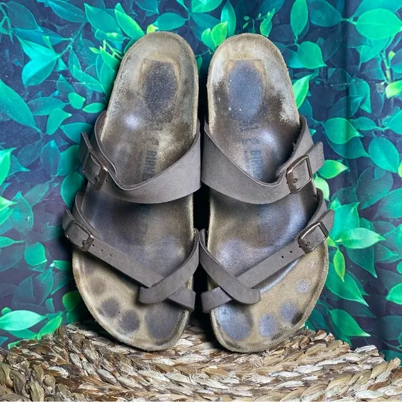 Birkenstock mayari brown toe strap sandals