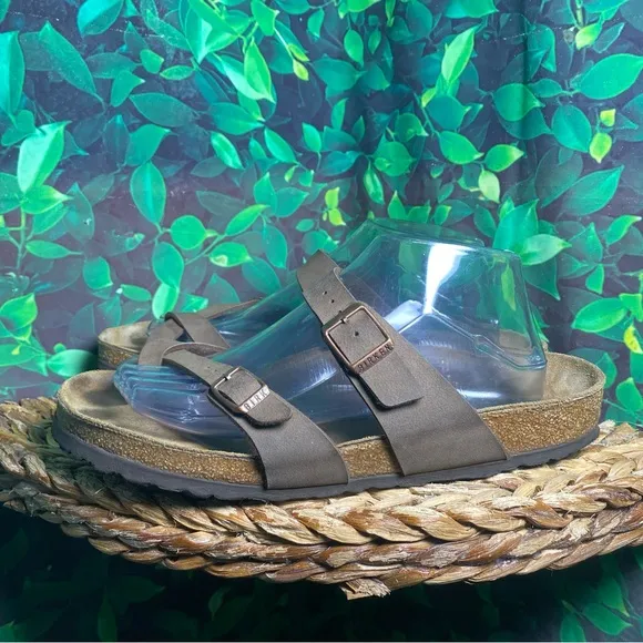 Birkenstock mayari brown toe strap sandals