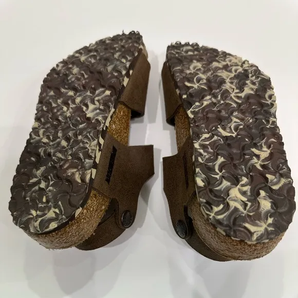 👦👧Birkenstock New York Kids Sandals - Size 30 👦👧