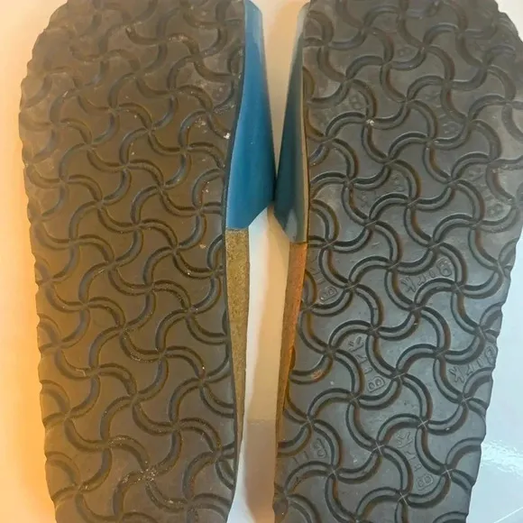 Birkenstock sandals, ocean blue adjustable, single strap size L8/ M6