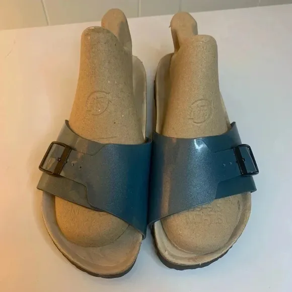 Birkenstock sandals, ocean blue adjustable, single strap size L8/ M6