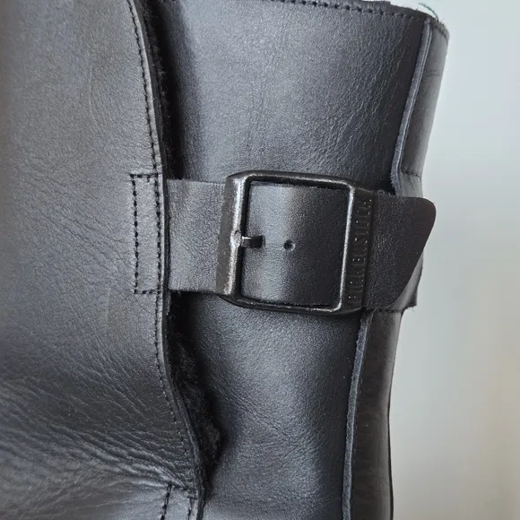 Birkenstock Uppsala Shearling black pull on ankle boots size 39.