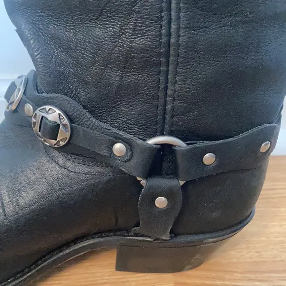 Black leather pull on boots with metal rivets 9.5M
