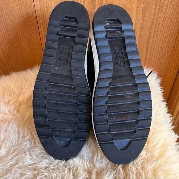 Blonde Shylo Black Suede Hiking Sneakers Sz-9