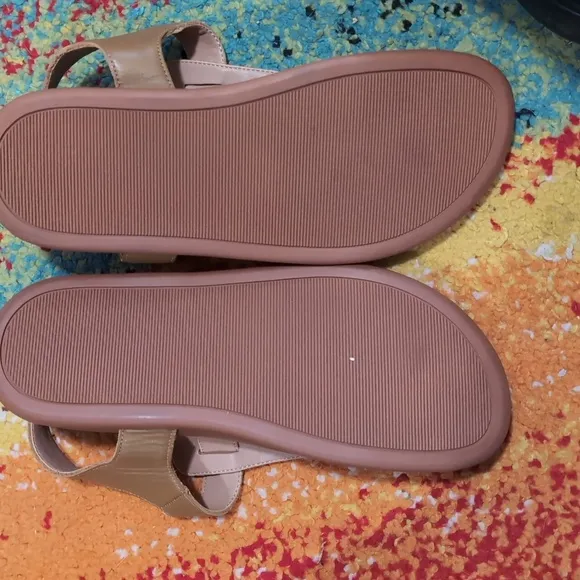 Blondo Tan Leather Sandals