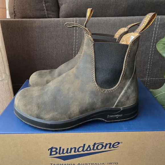 Blundstone All-Terrain Chelsea Boots #2056