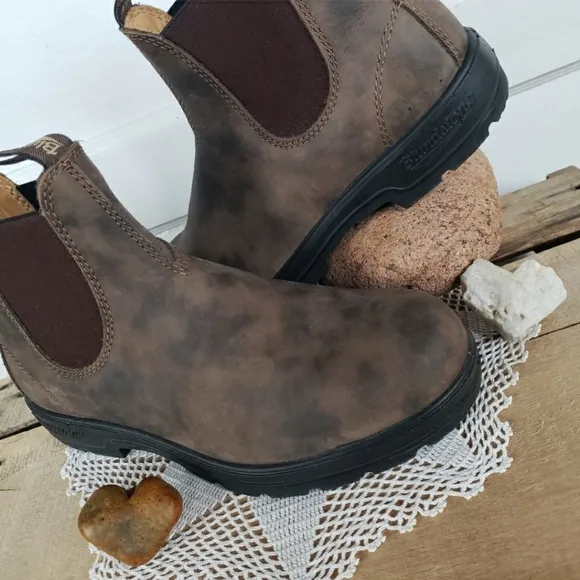 Blundstone Rustic Brown 585 Chelsea Boots Elastic Ankle Booties Boho AU5 | 8US