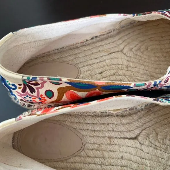 BODEN Classic Flat Espadrilles Ivory Tapestry Floral Mod Multi Sz 41 / 9.5