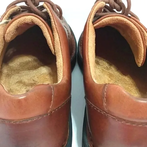 BORN BROWN LEATHER LACE UP LOAFERS NWT SIZE 8