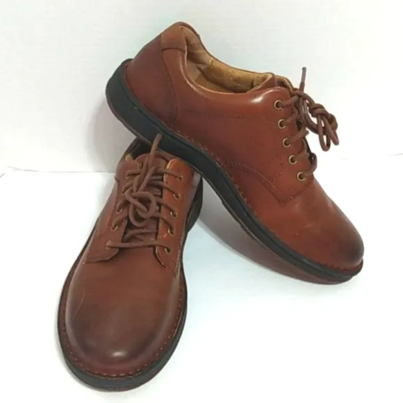 BORN BROWN LEATHER LACE UP LOAFERS NWT SIZE 8