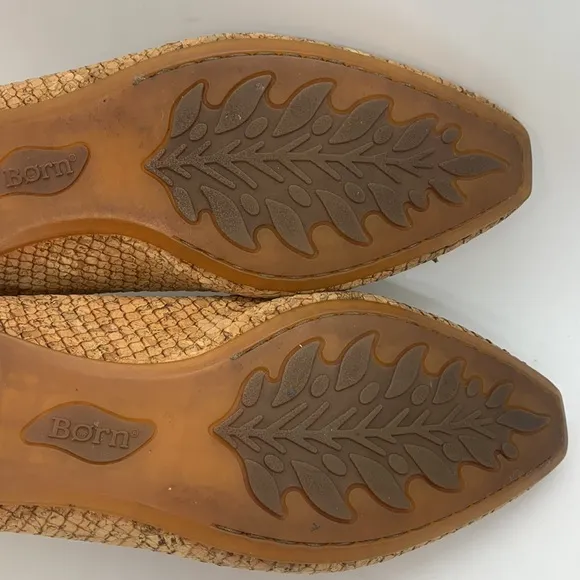 BORN Carri Cork Leather Ballet Flats Taupe/Tan 8 Slip-On Bow Accent Casual