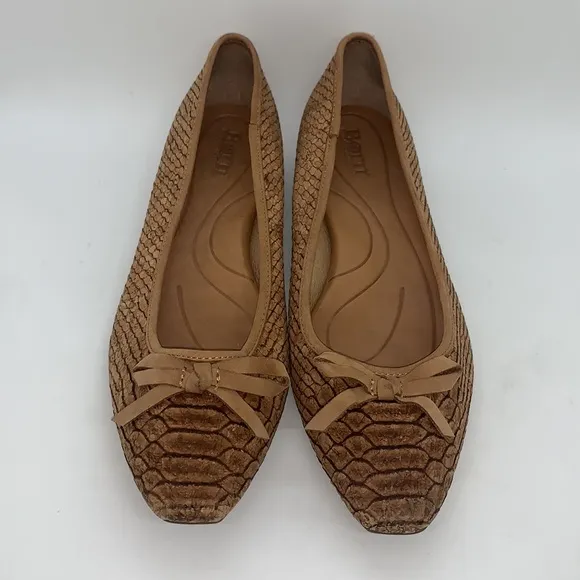 BORN Carri Cork Leather Ballet Flats Taupe/Tan 8 Slip-On Bow Accent Casual