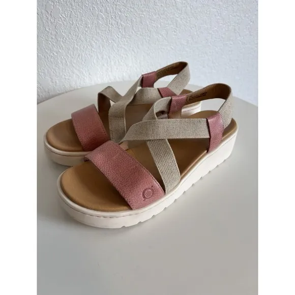 Born Kasady Sandals Pink Soft Leather Size 8
