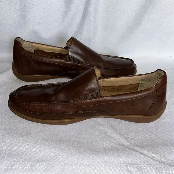 Born Loafers Brown Leather Moc Toe Round Slip On Shoes Size US 9.5M EUC
