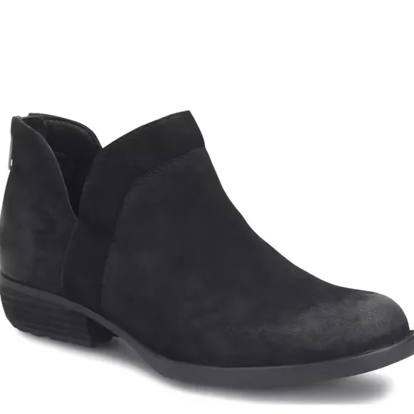 Born Shari Boots