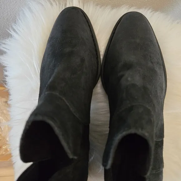 Born Shari Boots