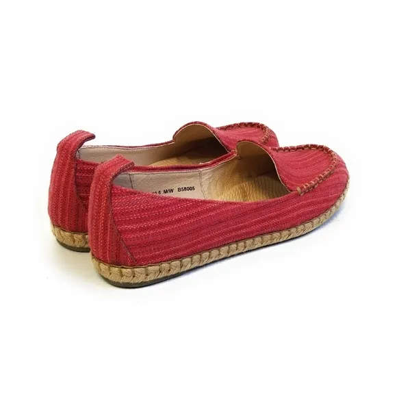 BORN Sitton Canvas Leather Slip Ons Flats Size 9
