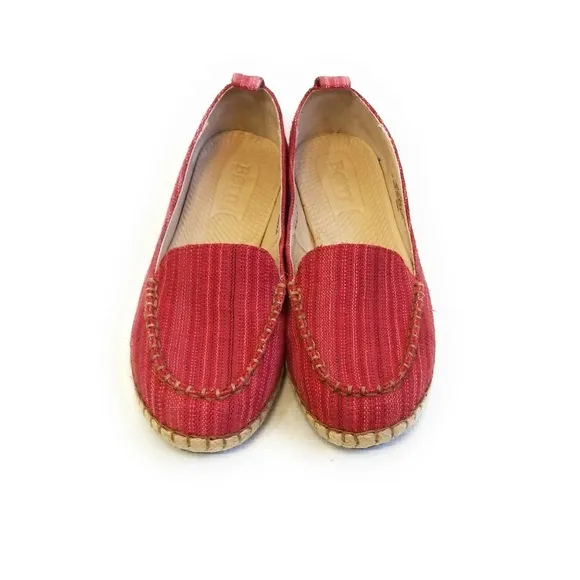 BORN Sitton Canvas Leather Slip Ons Flats Size 9
