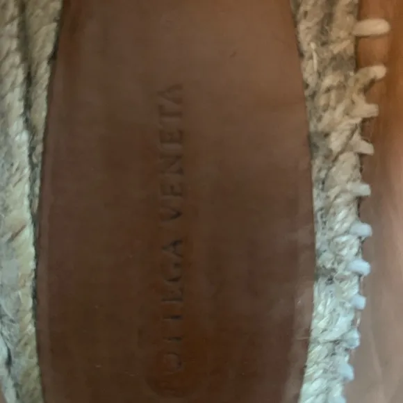 Bottega Veneta EUC 39 sz 9 signature weave  grey espadrilles original box bag