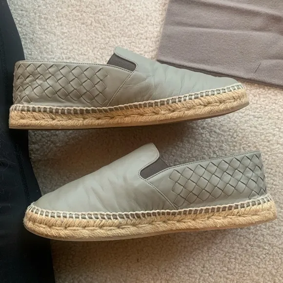 Bottega Veneta EUC 39 sz 9 signature woven espadrilles flats original box bag
