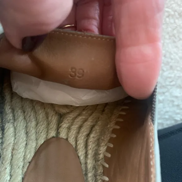 Bottega Veneta EUC 39 sz 9 signature woven espadrilles flats original box bag