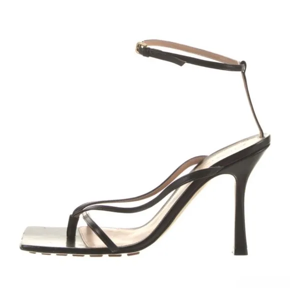 Bottega Veneta Stretch Strap Sandals💋