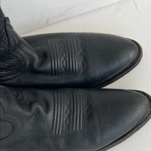 Boulet Black Leather Cowboy Boots with Pull-On Style