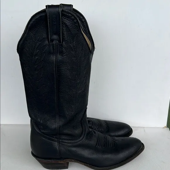 Boulet Black Leather Cowboy Boots with Pull-On Style
