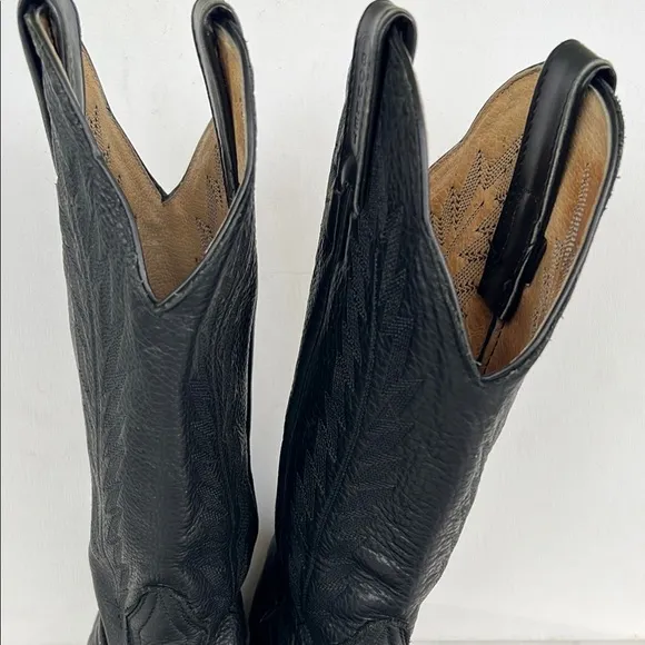 Boulet Black Leather Cowboy Boots with Pull-On Style