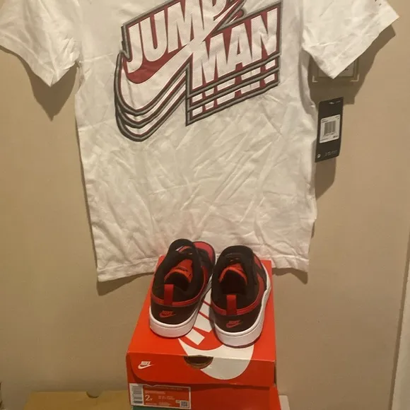 Boys Nike Court Borough low (psv)